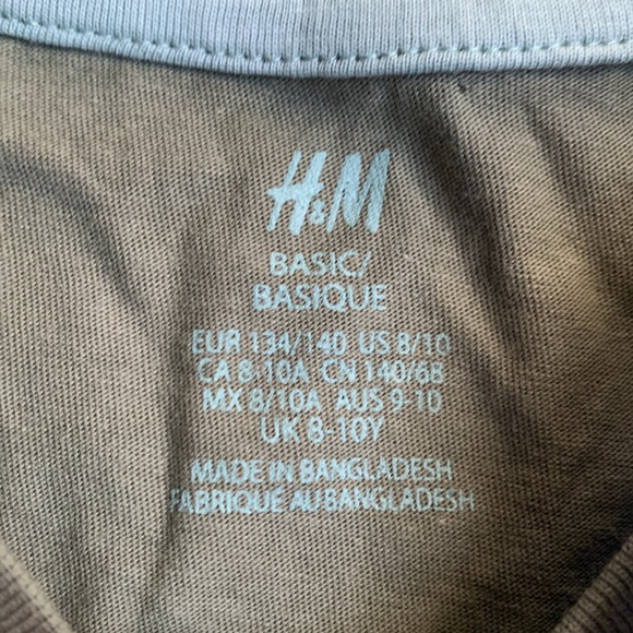 H&M tee shirt - Picture 3 of 3